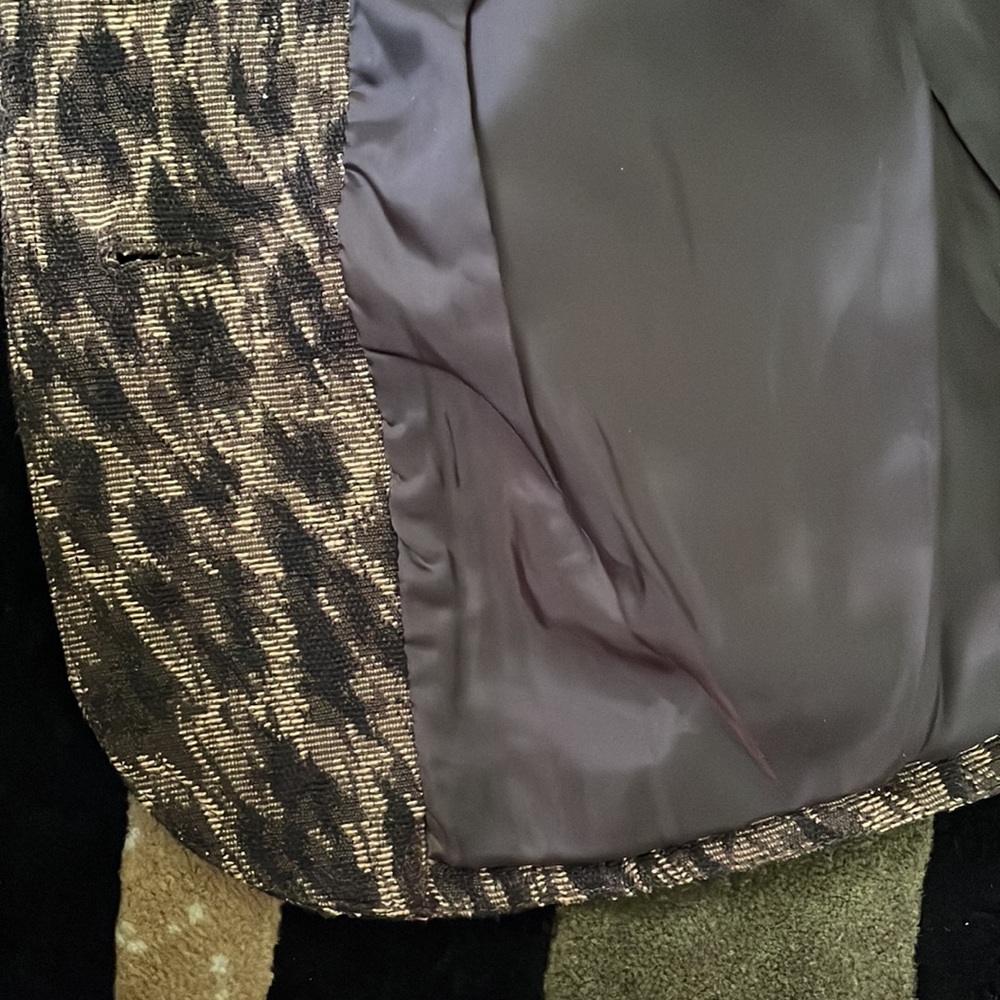 Dark Leopard print jacket! - Picture 7 of 7